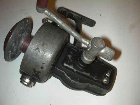 Moulinet lancer lourd sans marque. 10 Roques (31)