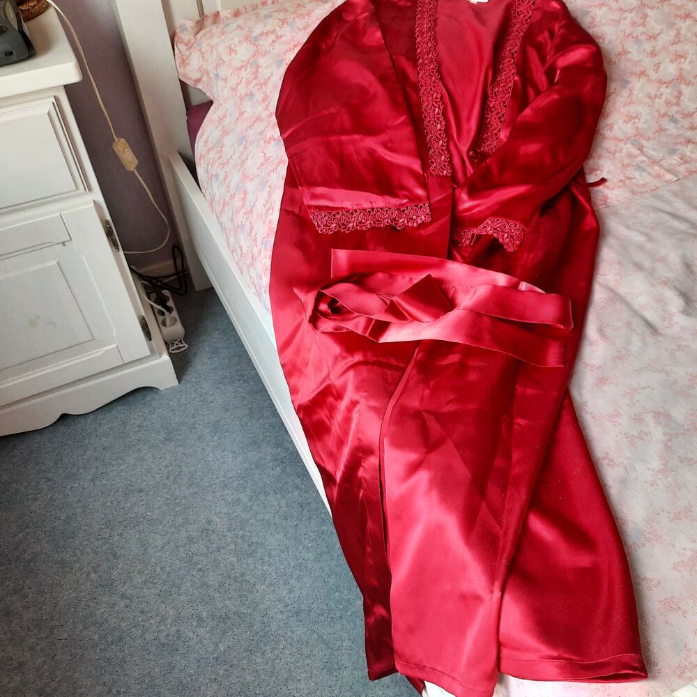 Peignoir neuf Vtements