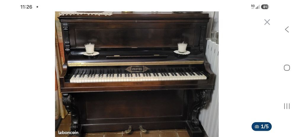 Piano droit Pleyel Instruments de musique