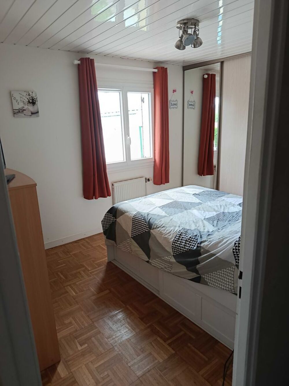 Vente Maison maison individuelle 5 pièces dont 4 chambres a beard geovreissiat 01460 Géovreissiat