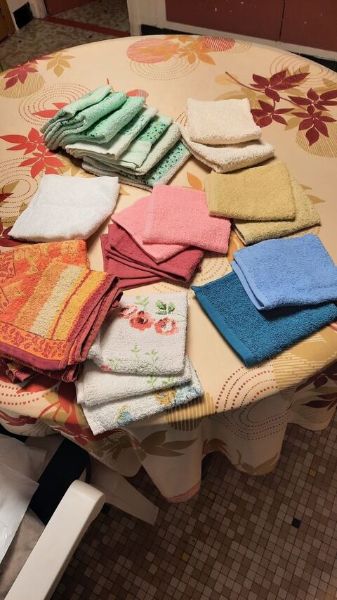 LOT DE SERVIETTES INVITéS 15 Sevran (93)