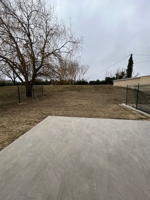  Maison � louer 4 pi�ces 177 m� Banni�res