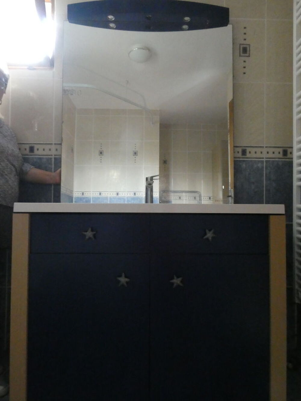 Meuble vasque avec miroir et spots Meubles