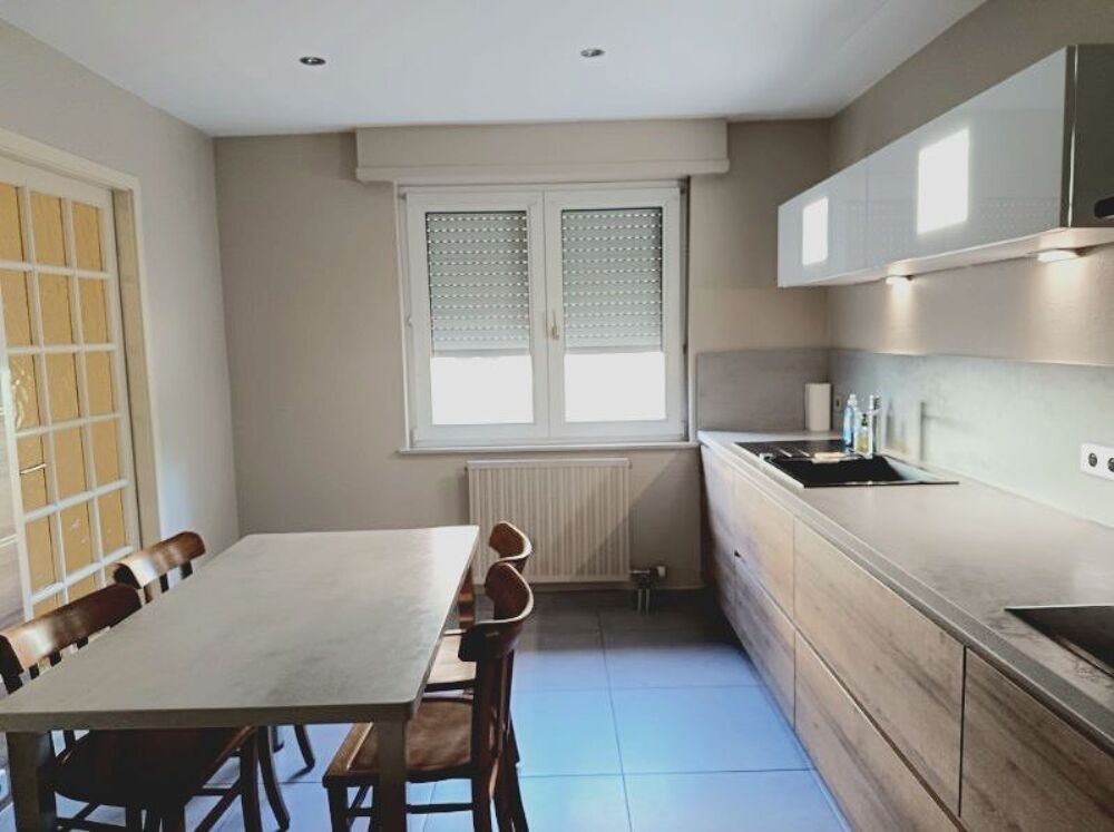 Vente Appartement Appartement 4 Pièces, 102 m², Strasbourg Hautepierre Strasbourg