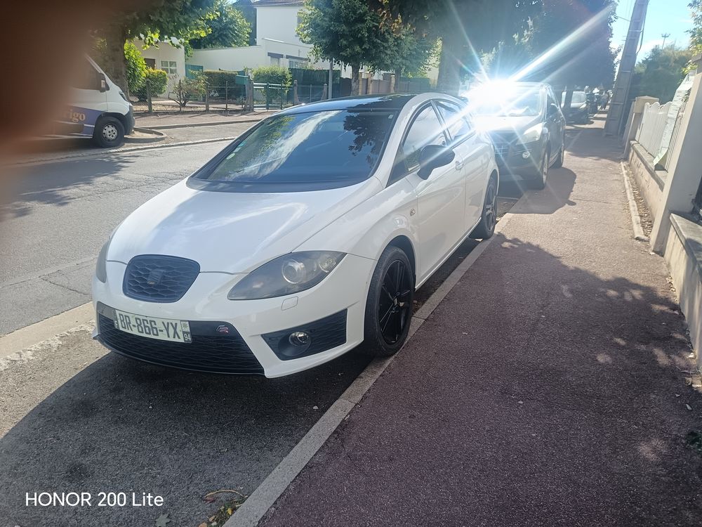 Leon 2.0 TDI FAP FR 2011 occasion 45140 Saint-Jean-de-la-Ruelle