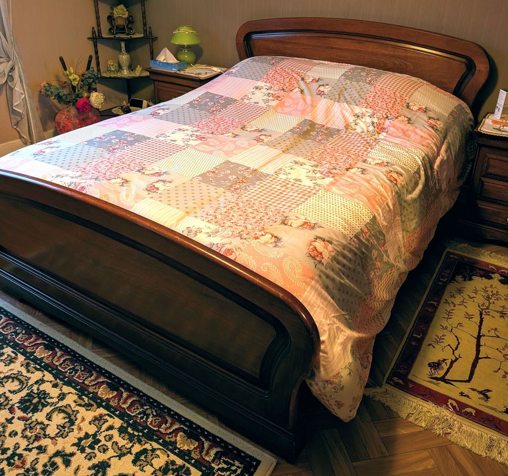 Chambre &agrave; coucher Merisier Meubles