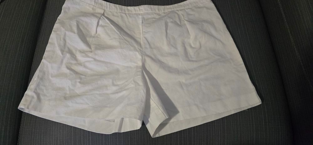 V&ecirc;tements &agrave; partir de 3 euros Chaussures