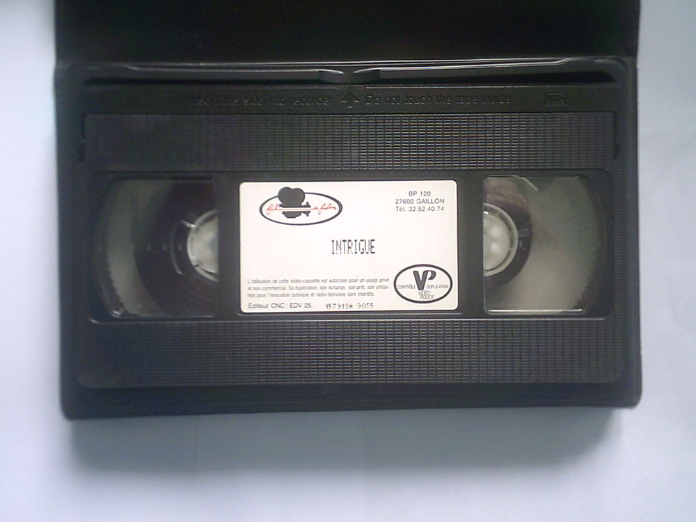 INTRIGUE vhs avec valentine DEMY DVD et blu-ray