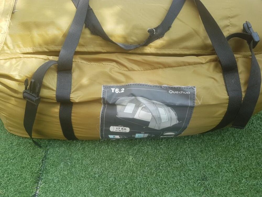 Tente Quechua 6 places deux chambres + grande avanc&eacute;e Jardin