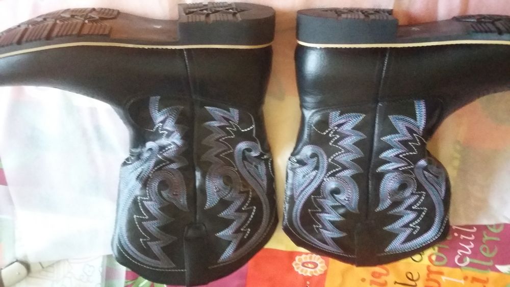 bottes de cowboy vintage neuves Chaussures