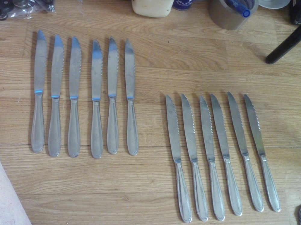 couverts menag&egrave;re en inox excellent &eacute;tat Dcoration