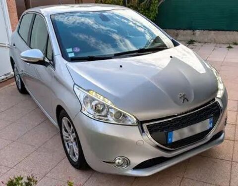 Peugeot 208 1.6 VTi 120ch BVM5 Allure 2012 occasion Jonage 69330