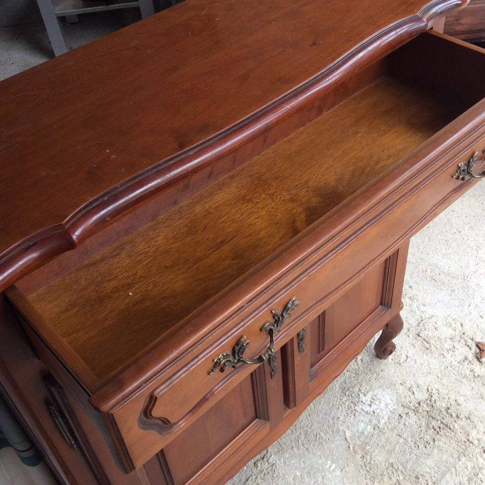 Console en bois de merisier Meubles