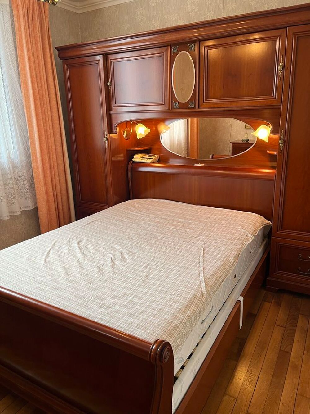 chambre compl&egrave;te lit pont + commode sommier et matelas Meubles