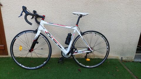 Vlo rouite homme LEADER 100 tat neuf 950 Nantes (44)