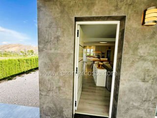  Villa � vendre 3 pi�ces 150 m� Orihuela