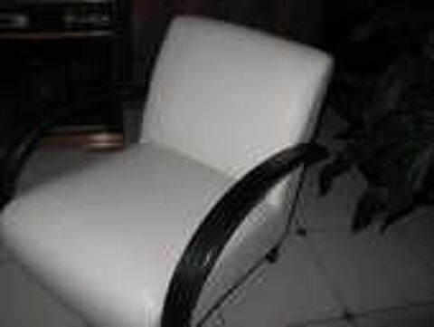 Fauteuils DUVIVIER 330 Palluau (85)