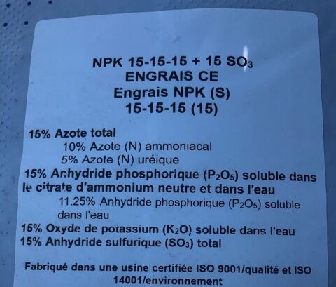 Sacs d'engrais 25 kg  15-15-15 NPK 15 Labenne (40)