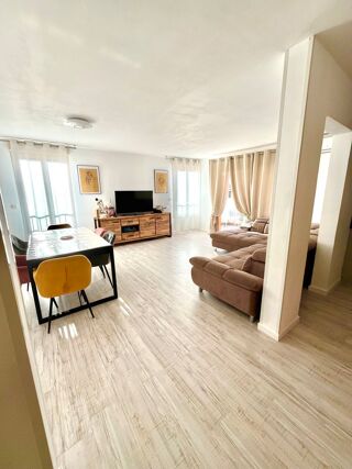  Appartement � vendre 4 pi�ces 104 m� Biguglia