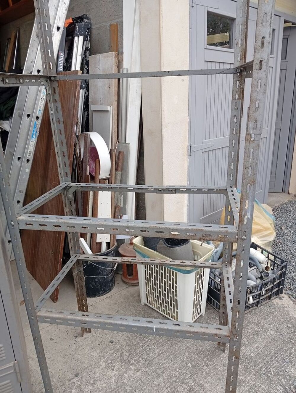 Armoire + &eacute;tag&egrave;re Bricolage