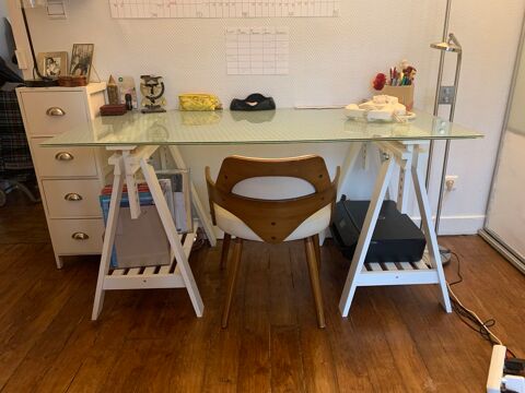 Grand bureau en verre ikea trs bon tat 70 Paris 17 (75)