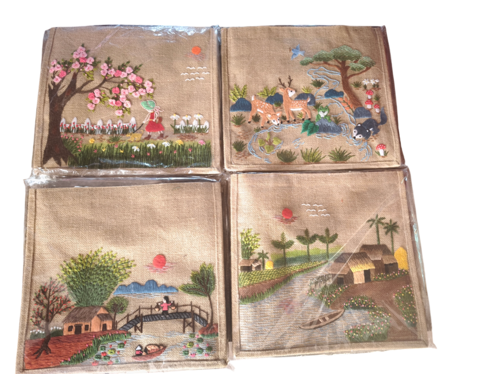 SAC EN TOILE DE JUTE BRODE A LA MAIN FABRICATION ARTISANALE Maroquinerie