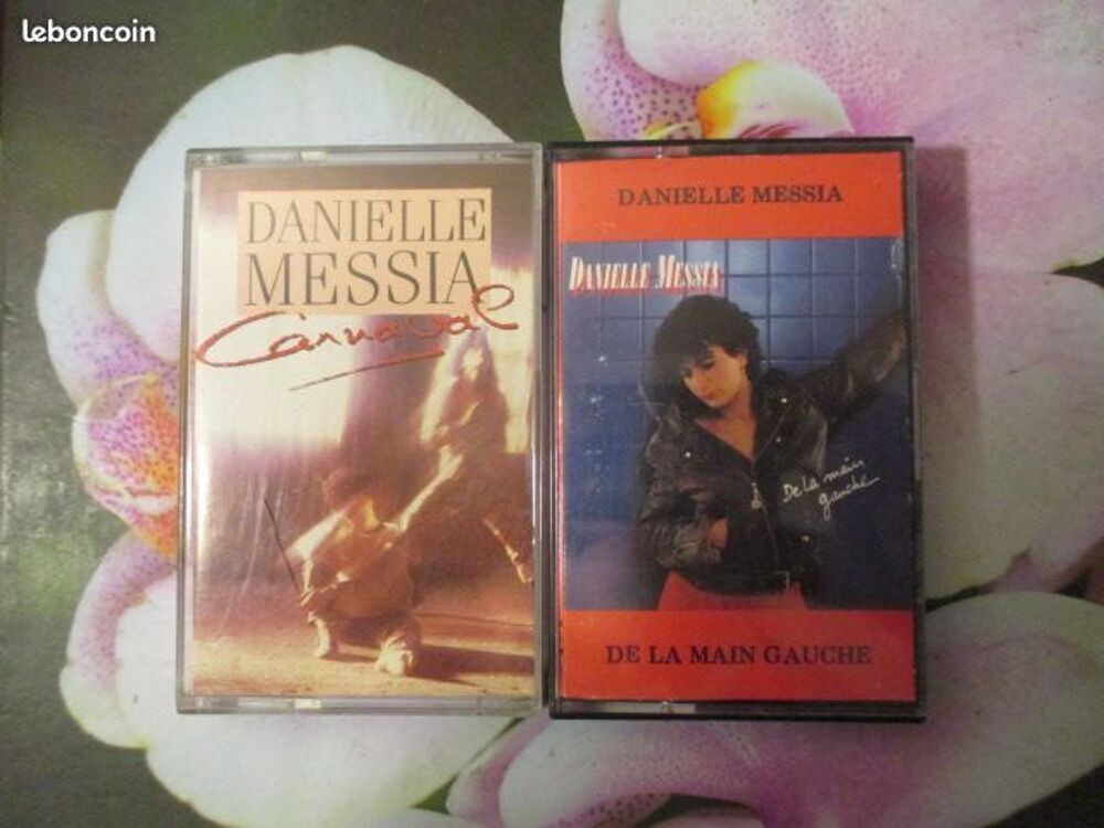 Cassettes audio Danielle Messia CD et vinyles