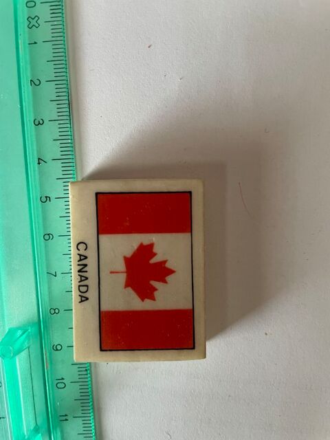 Gomma gomme eraser collection drapeau canada 7 Bures-sur-Yvette (91)