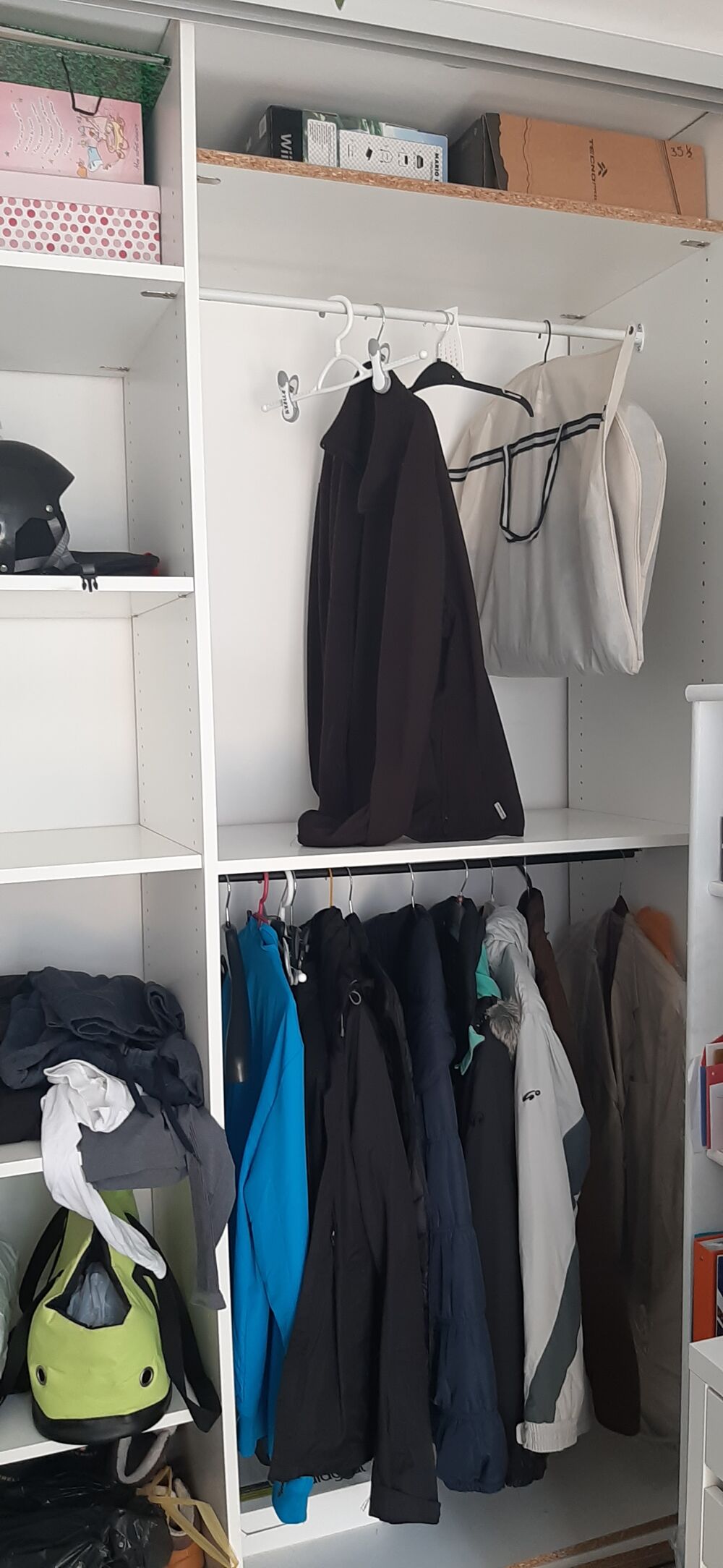  Dressing de grande taille avec deux portes sur rail Meubles