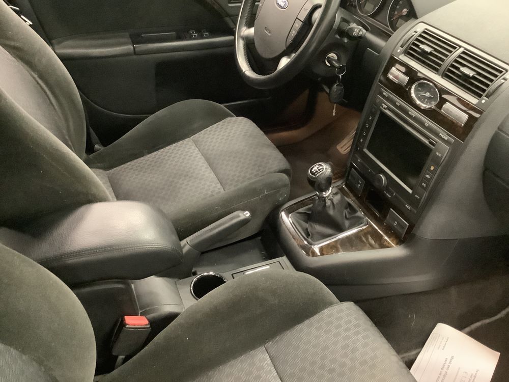 Mondeo Clipper 2.0 TDCi - 115 Ambiente Pack DPF 2006 occasion 44320 Saint-P&egrave;re-en-Retz