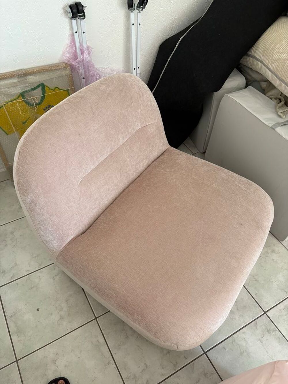 fauteil rose pivotant Meubles