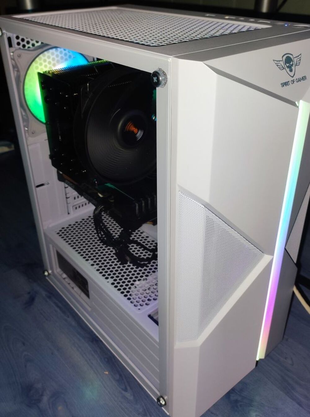 PC Gamers Reconditionn&eacute;- I7 10700F - RTX 2060 - MSI Z490 GAM Matériel informatique
