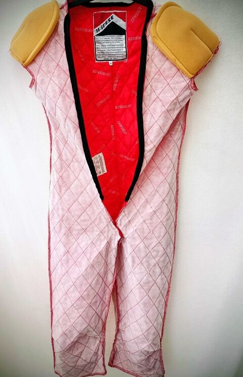 Combinaison+moto+cuir+Dainese+vintage+rouge+€ +Made+in+Italy+€ +Taille+46+(S+actuel) 528 Nice (06)