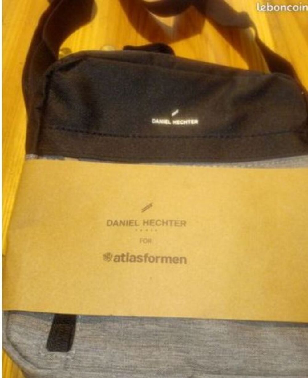 Sacoche Daniel hechter Maroquinerie
