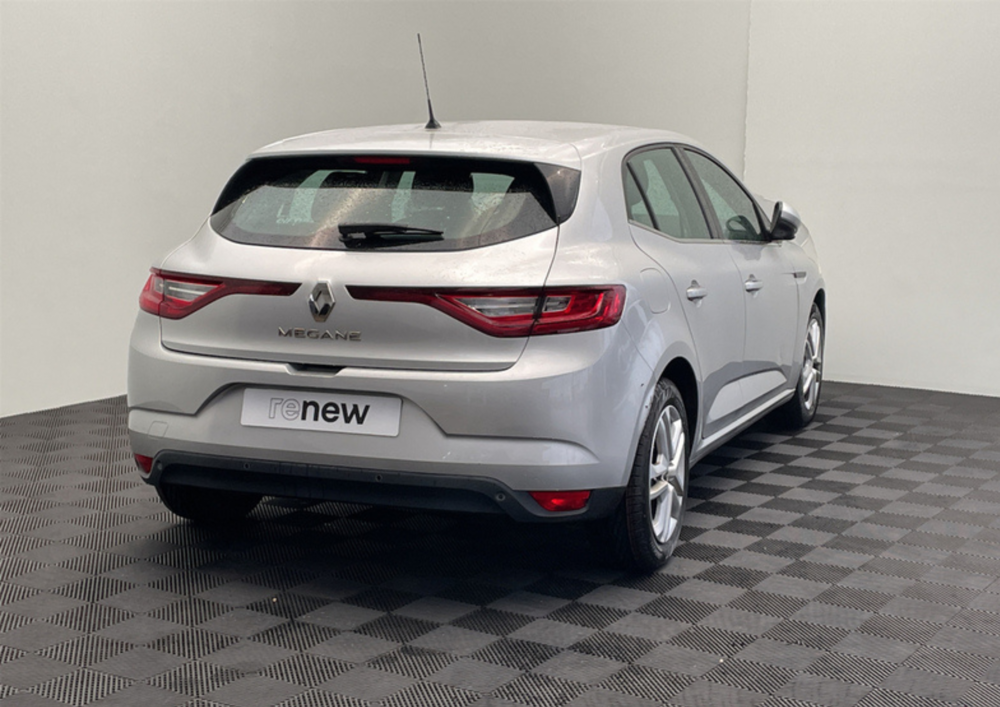 Megane IV M&eacute;gane IV Berline dCi 110 Energy EDC Business 2018 occasion 31600 Seysses