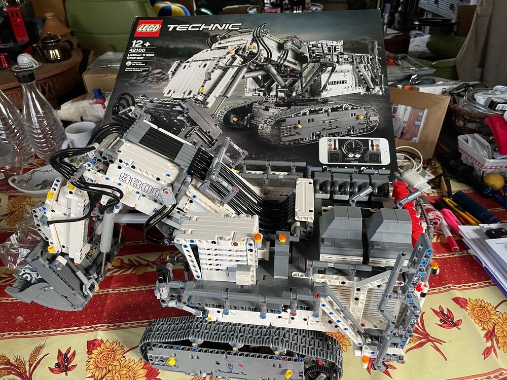 Lego Technic Pelleteuse 42100 Liebherr Jeux / jouets