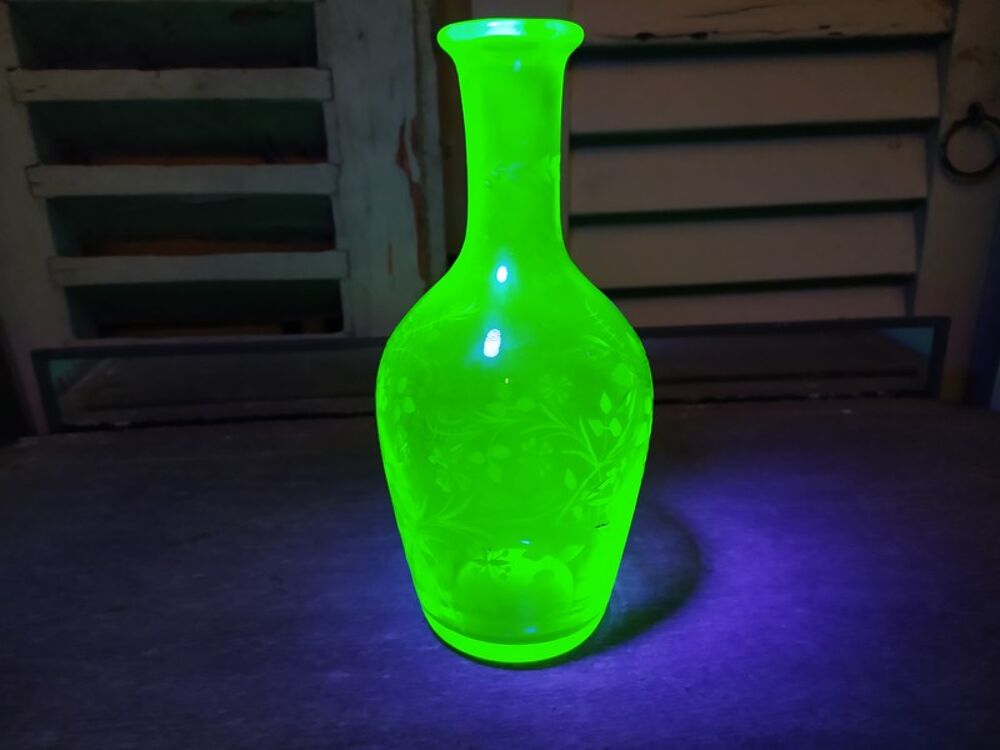 Carafe Verre Ouraline ou Cristal D&eacute;cor V&eacute;g&eacute;tal Grav&eacute; Décoration