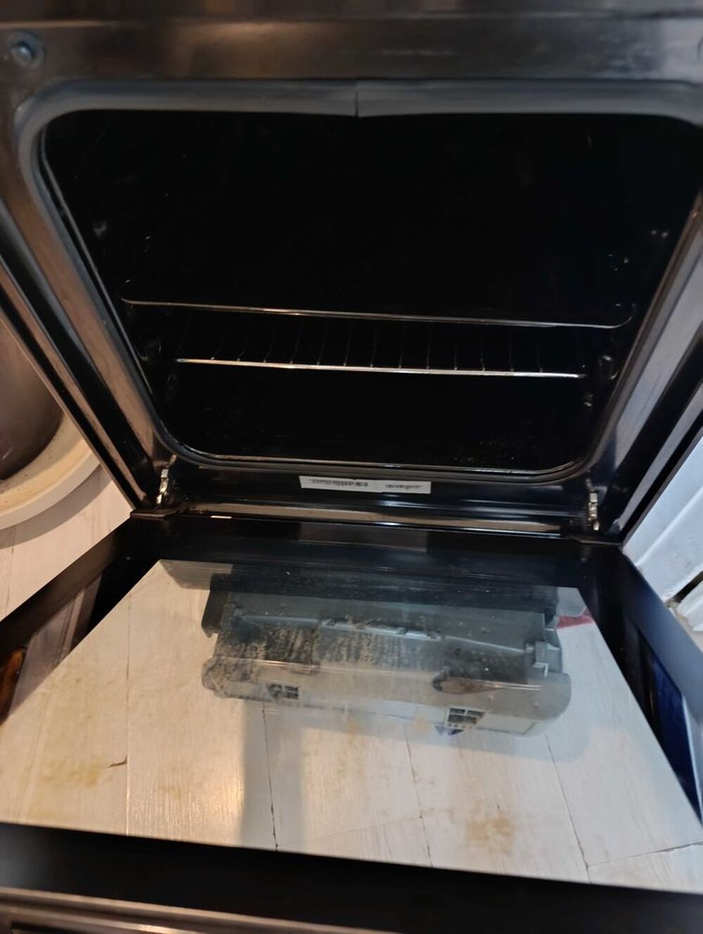 cuisini&egrave;re &agrave; vendre bon &eacute;tat Electroménager