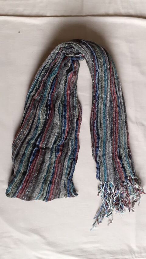 charpe femme  franges 4 Grisolles (82)
