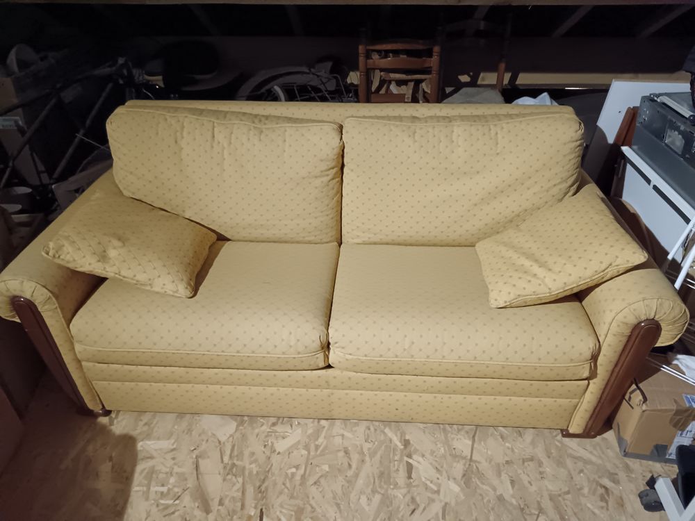 canap&eacute; lit convertible couchage 2 places Meubles