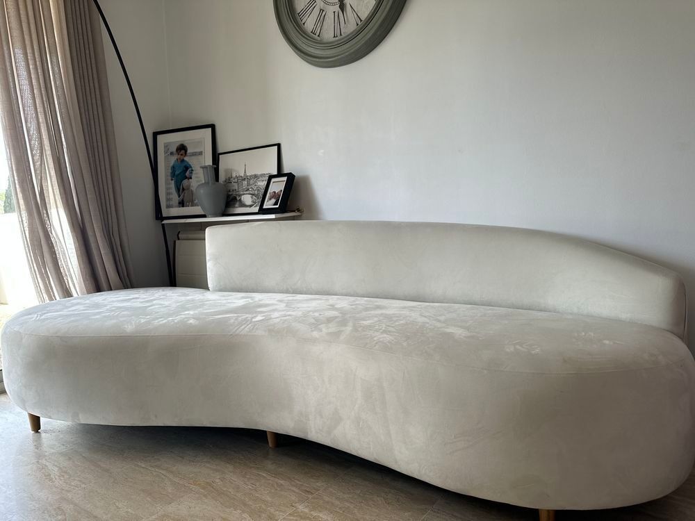 Ensemble canap&eacute; et fauteuils en velours €" Excellent &eacute;tat ! Meubles