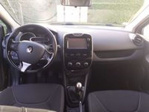Clio IV 1.2 16V 75 Limited 2015 occasion 16710 Saint-Yrieix-sur-Charente