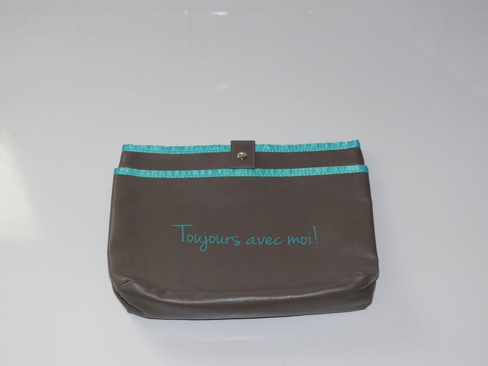 Pochette beaut&eacute; Maroquinerie