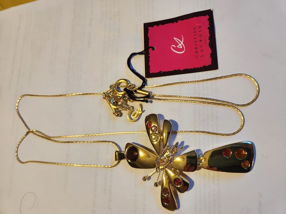 Collier Pendentif Croix Dor&eacute; brillant multicolore Lacroix Bijoux et montres