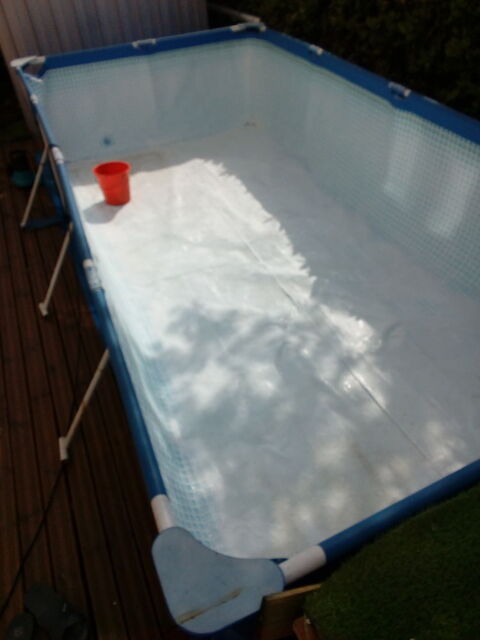 matrielles piscine avec la piscine 200 Saint-L (50)