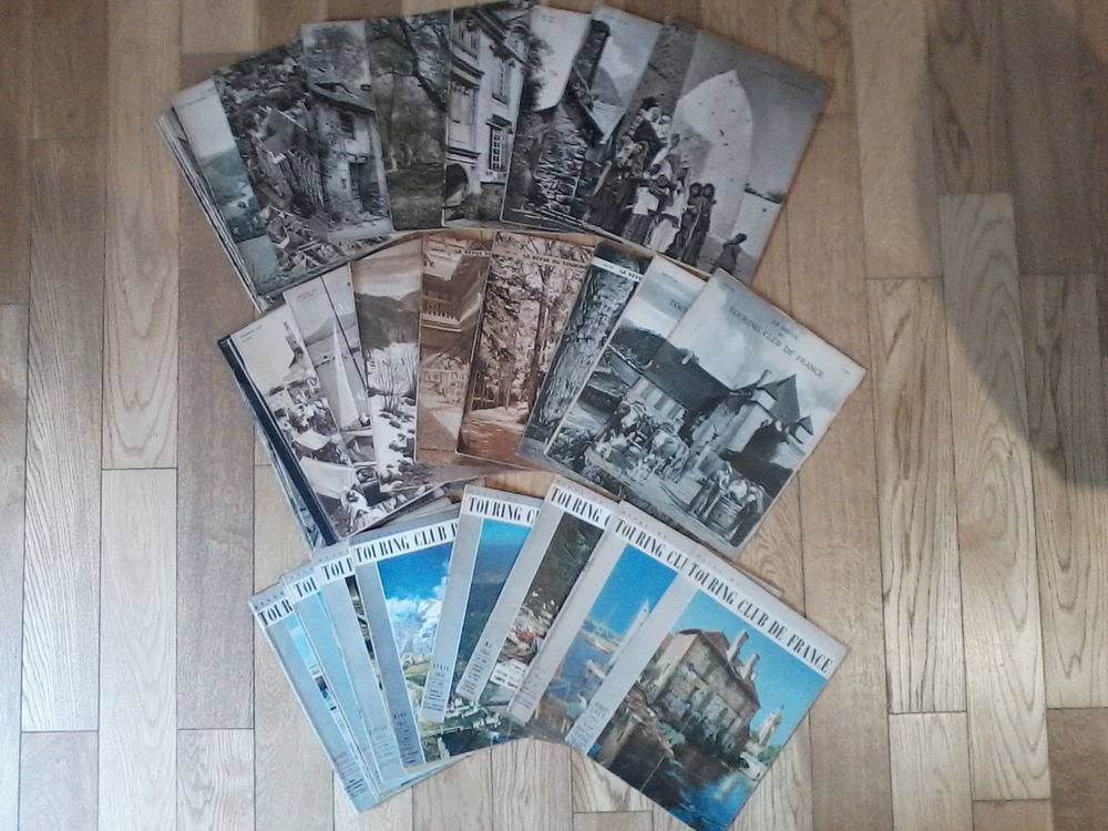 Lot De 52 Revues "Touring Club De France" Livres et BD