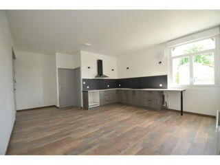  Immeuble à vendre 12 pièces 288 m²