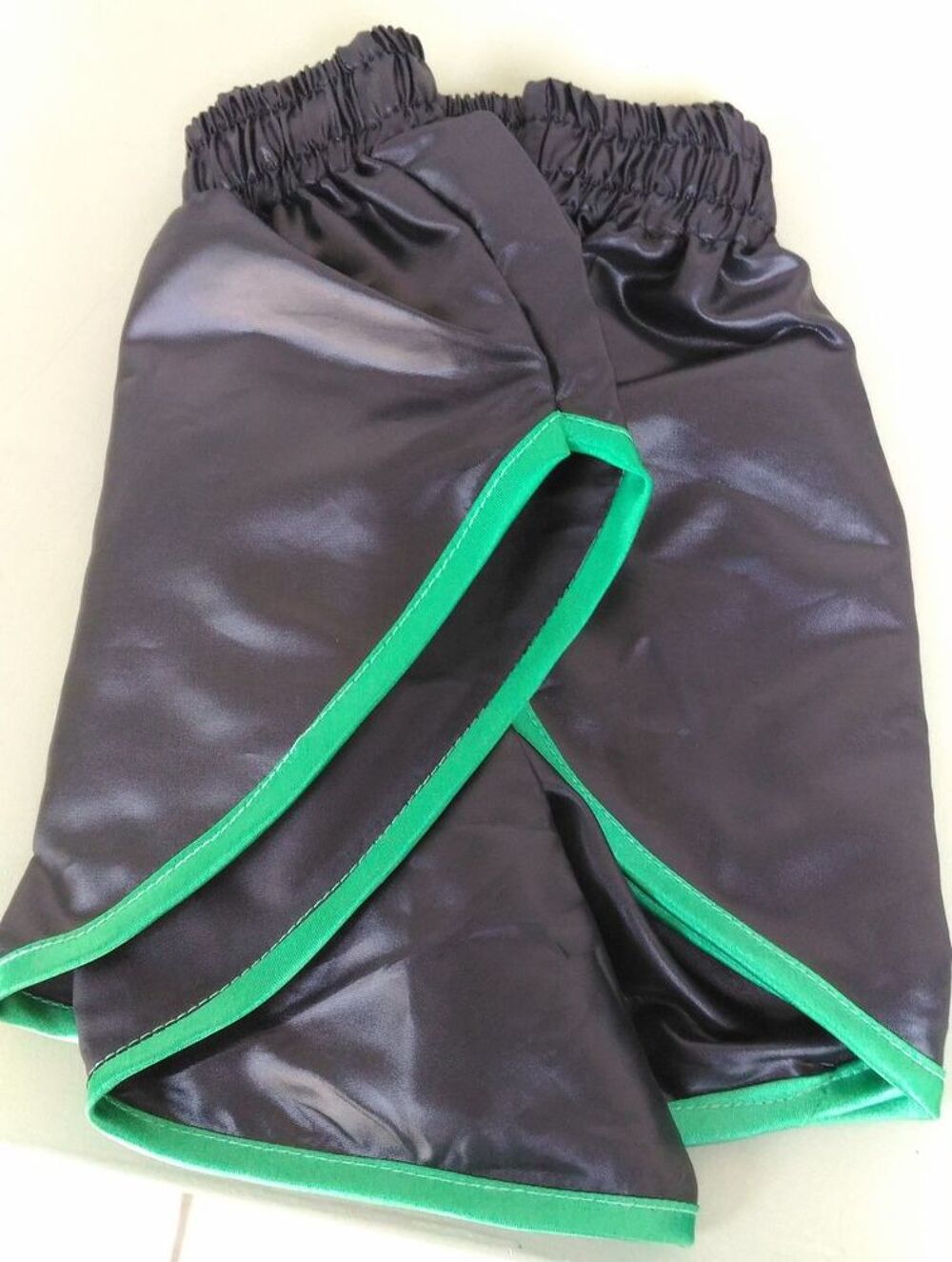 Short Vintage Nylon Polyamide noir/vert 3 sizes S40-M44-L48 Vtements
