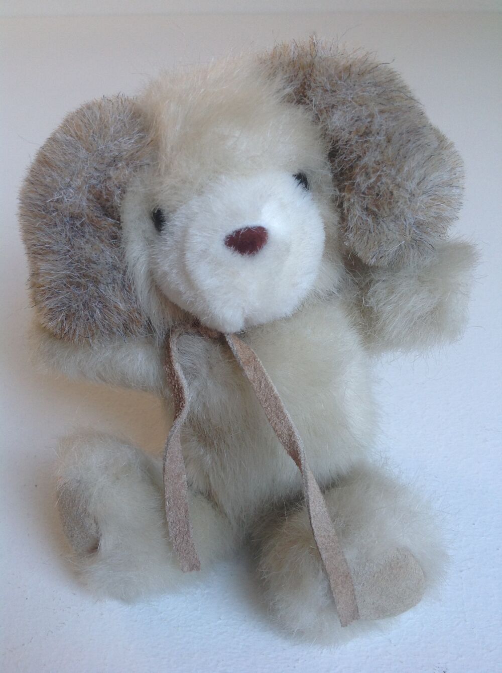 PETIT CHIEN EN PELUCHE BEIGE Envoi Possible
Jeux / jouets