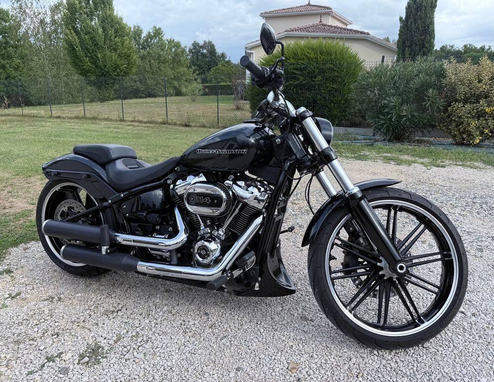 HARLEY-DAVIDSON 2018 occasion 82370 Corbarieu